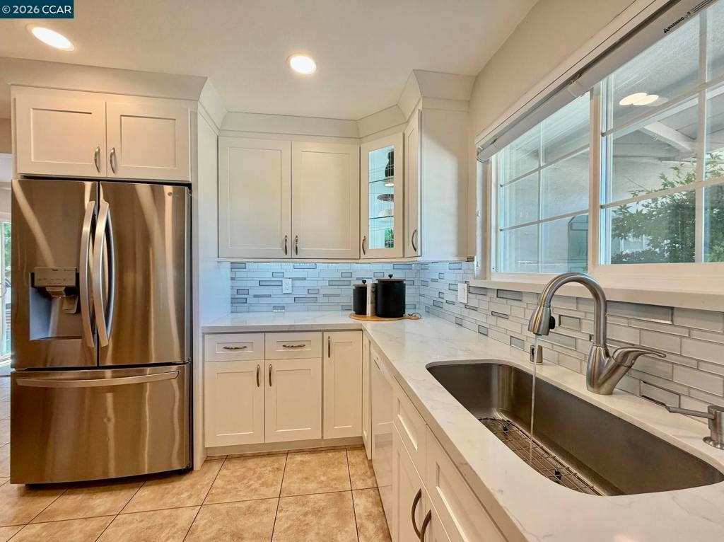 926 Sassel Avenue, Concord, CA 94518 926 Sassel Avenue, Concord, CA 94518