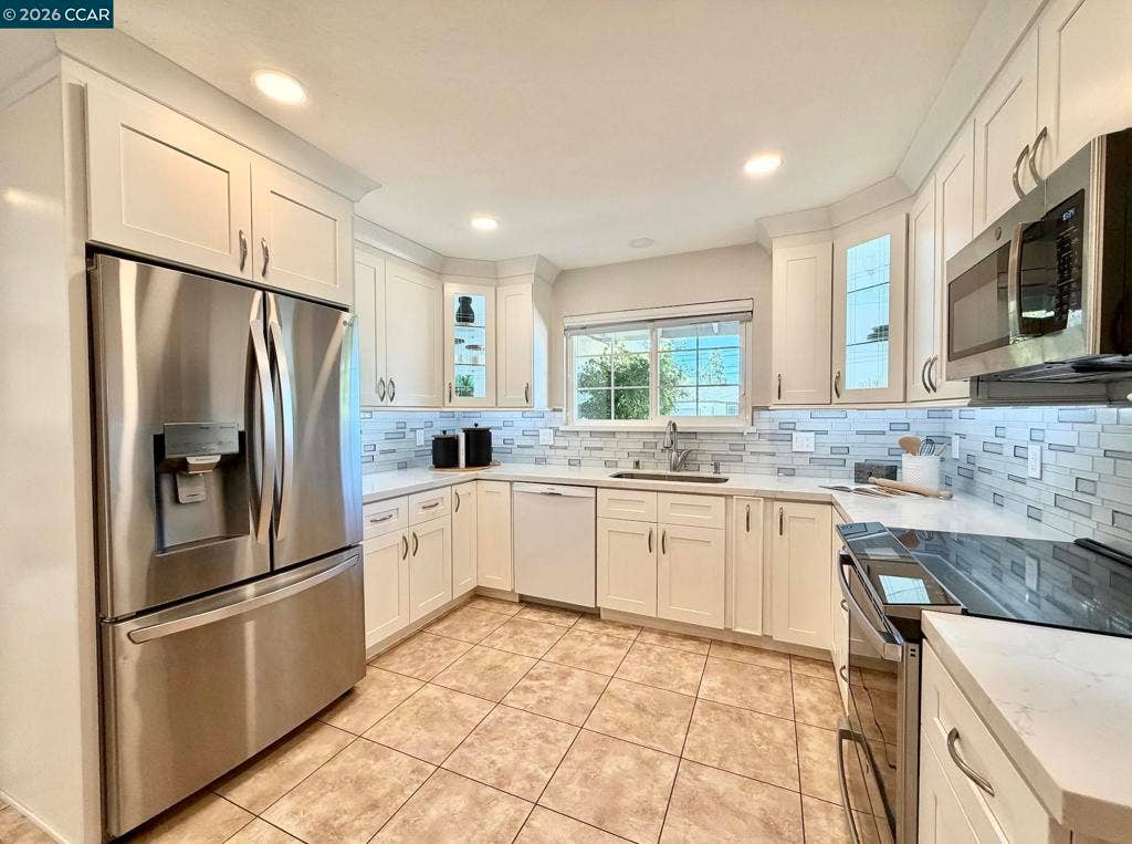 926 Sassel Avenue, Concord, CA 94518 926 Sassel Avenue, Concord, CA 94518