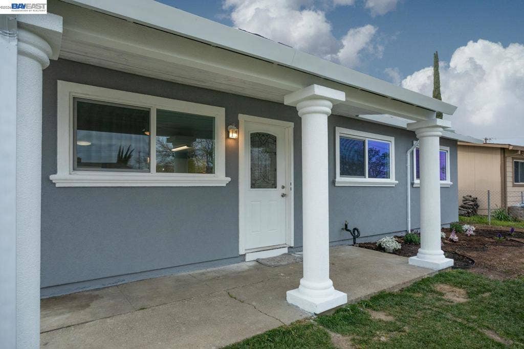 3892 Brougham Way, Olivehurst, CA 95961 3892 Brougham Way, Olivehurst, CA 95961