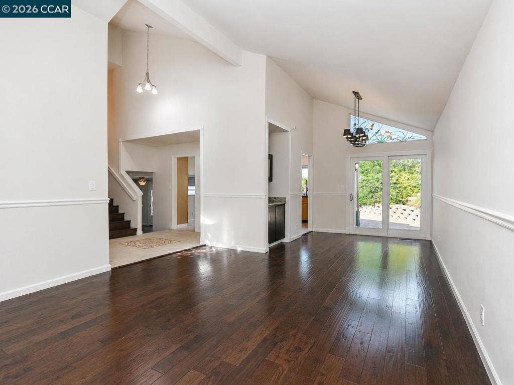 1325 New Hampshire Dr, Concord, CA 94521 Dining Room
