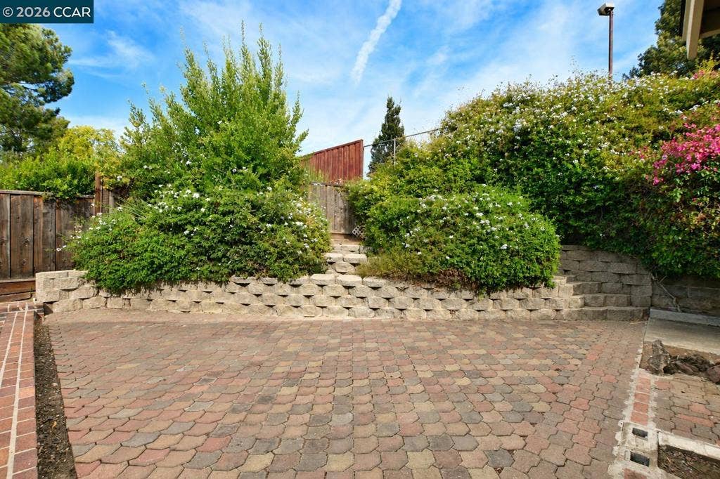 1325 New Hampshire Dr, Concord, CA 94521 1325 New Hampshire Dr, Concord, CA 94521