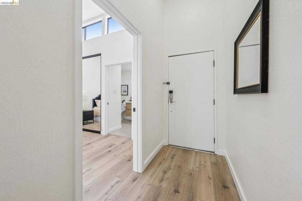 7 Embarcadero West, #207, Oakland, CA 94607 7 Embarcadero West, #207, Oakland, CA 94607