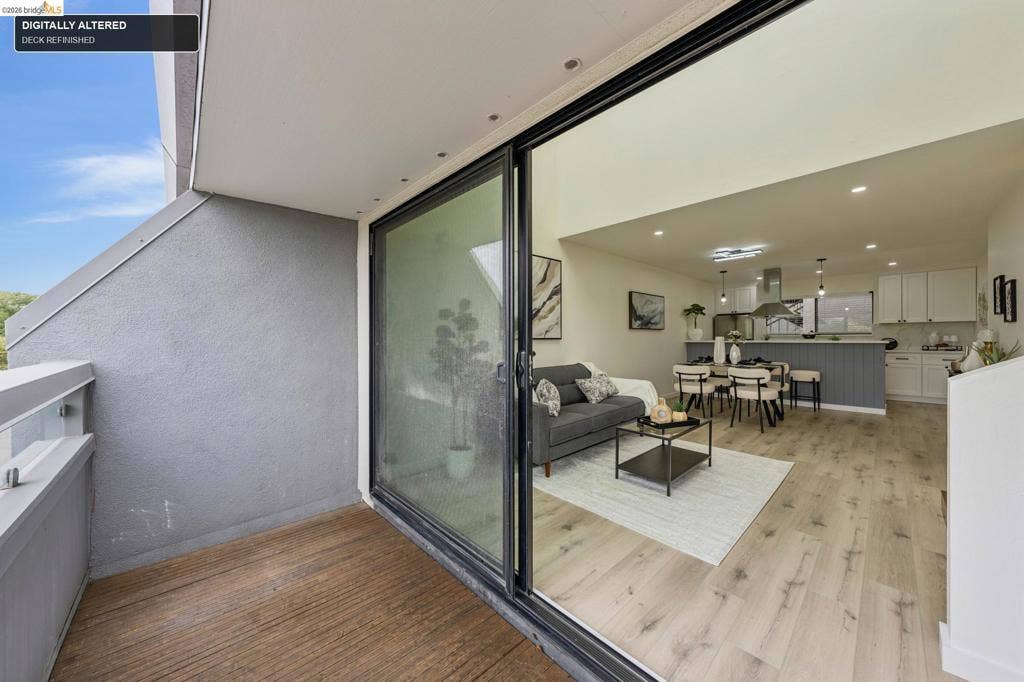 7 Embarcadero West, #207, Oakland, CA 94607 7 Embarcadero West, #207, Oakland, CA 94607