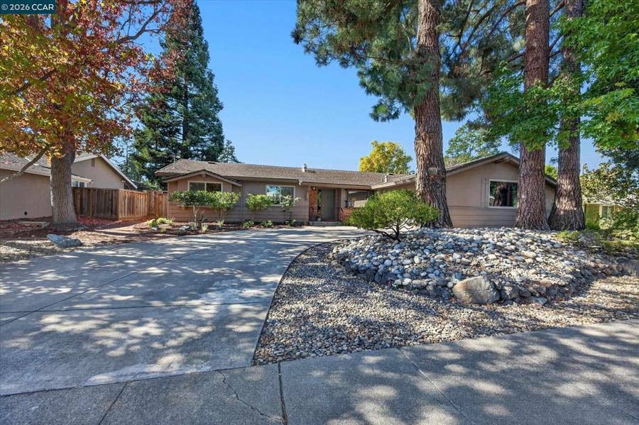 Property photo for 245 Pickering Pl, Walnut Creek, CA