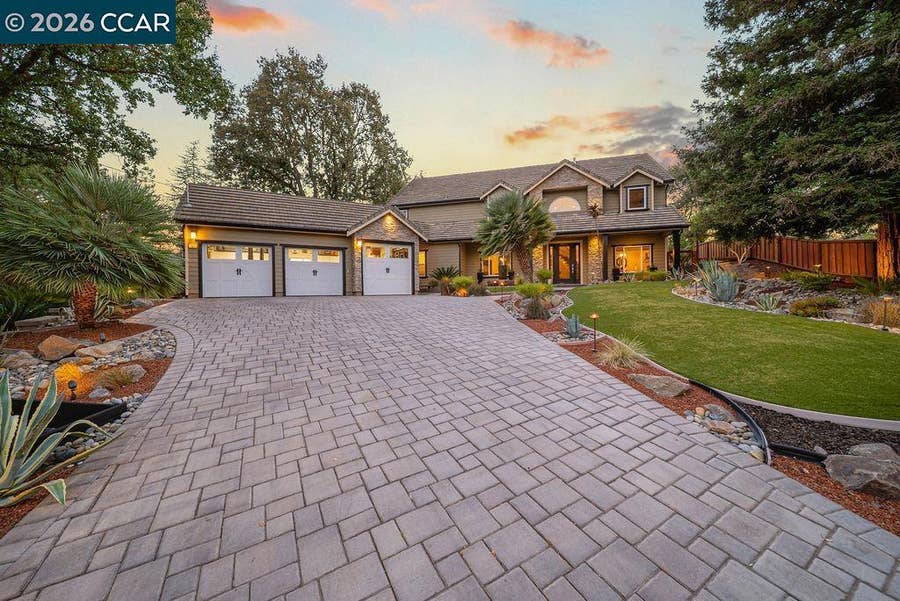 Property photo for 101 Amigo Ln, Walnut Creek, CA