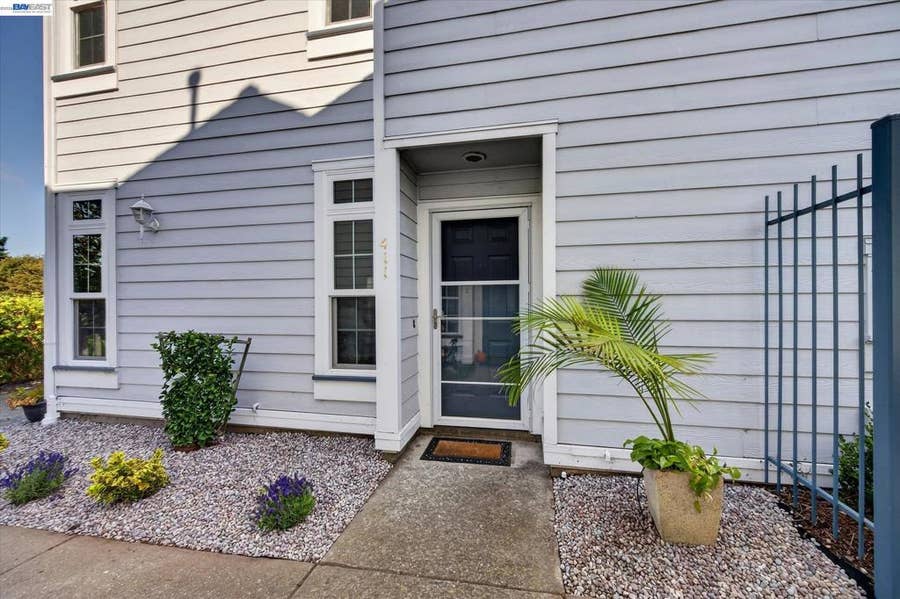 Property photo for 411 Commodore Drive, Richmond, CA