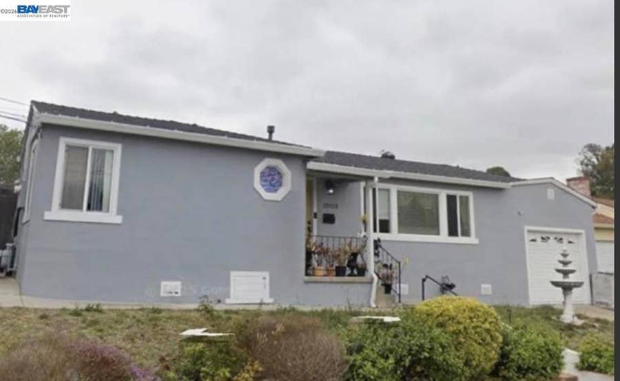 Property photo for 23933 Carmelita Dr, Hayward, CA