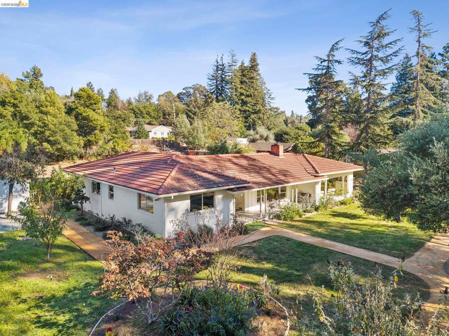 Property photo for 11310 Golf Links Rd, Oakland, CA
