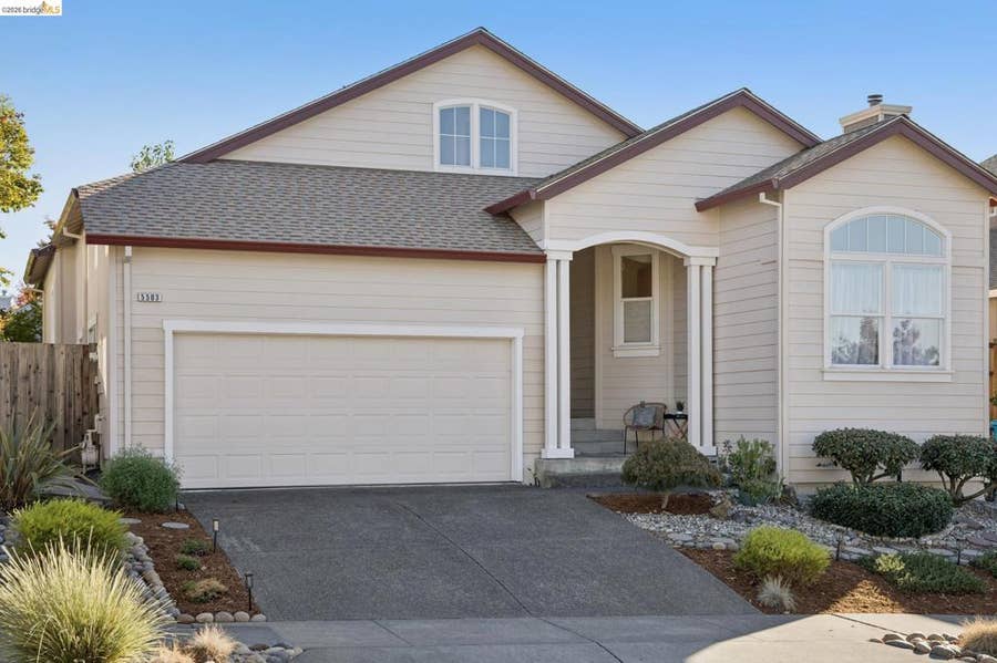 Property photo for 5503 Rainbow Cir, Santa Rosa, CA