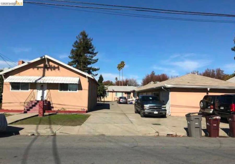 Property photo for 420 Medford Street, Hayward, CA