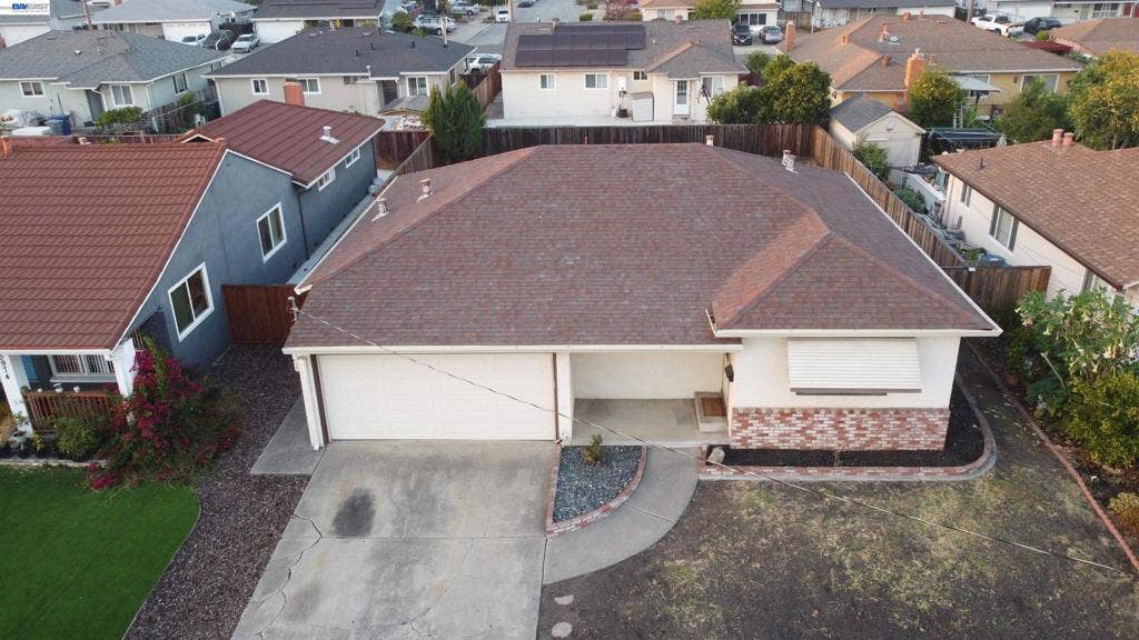 3980 Mission Way, San Leandro, CA 94578 3980 Mission Way, San Leandro, CA 94578