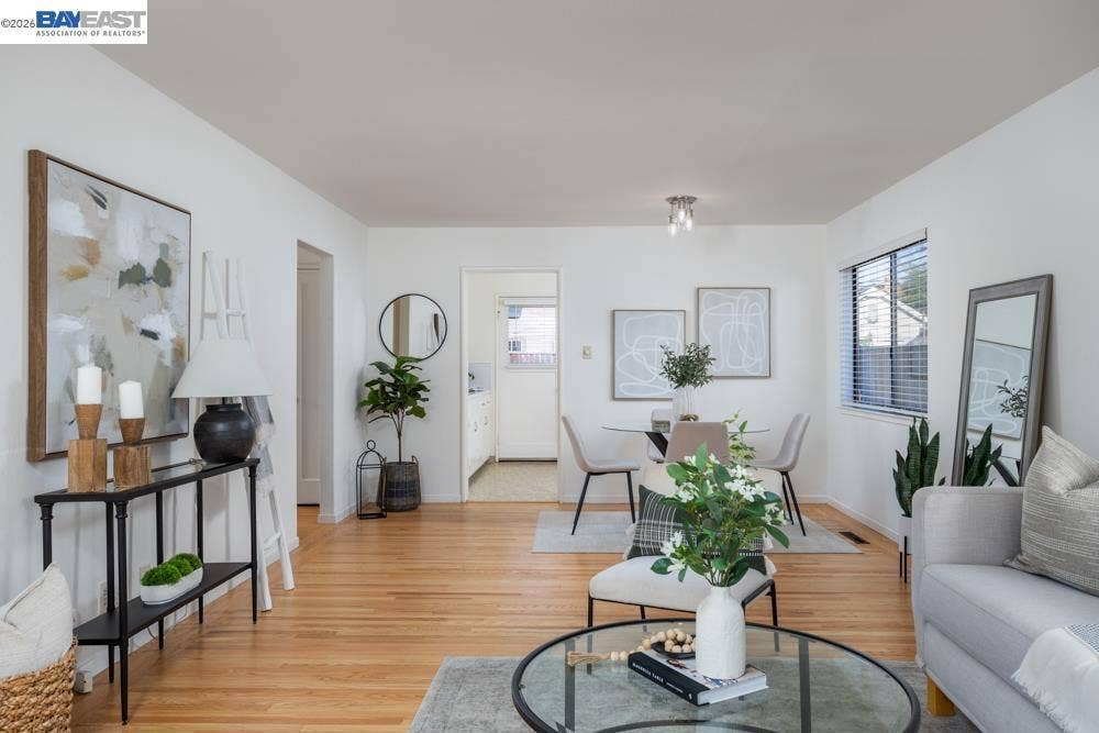 3980 Mission Way, San Leandro, CA 94578 3980 Mission Way, San Leandro, CA 94578