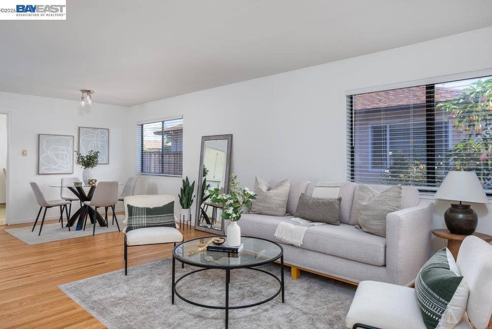 3980 Mission Way, San Leandro, CA 94578 3980 Mission Way, San Leandro, CA 94578