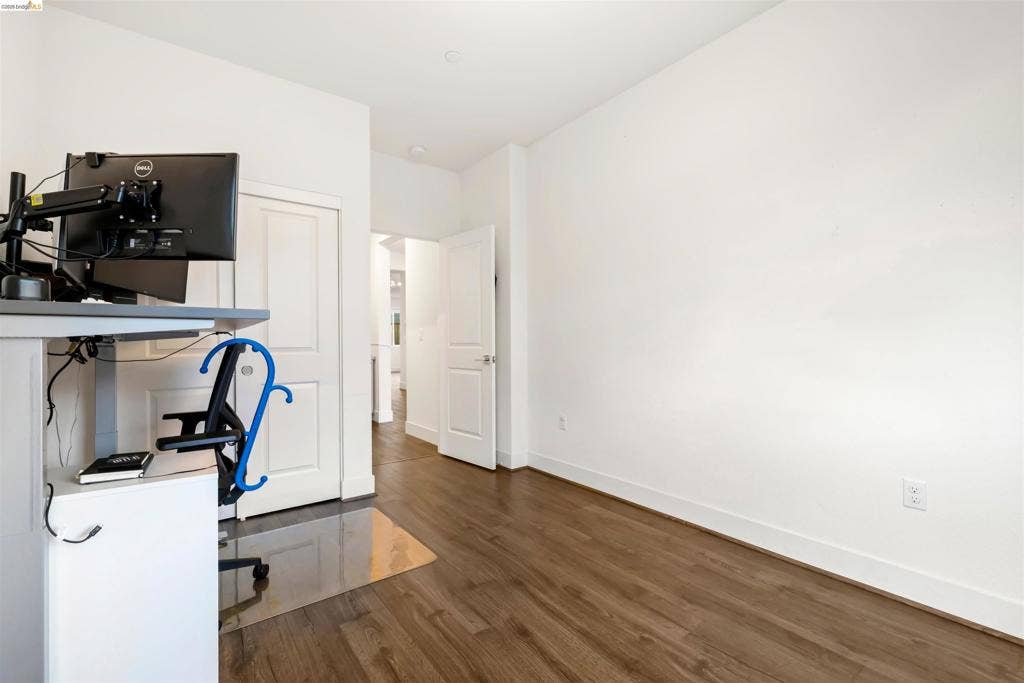 539 Gemstone Way, Oakley, CA 94561 Wood-finish flooring, two-panel interior doors, and neutral wall paint