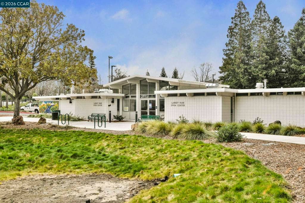 1723 Encanto Court, Walnut Creek, CA 94597 1723 Encanto Court, Walnut Creek, CA 94597