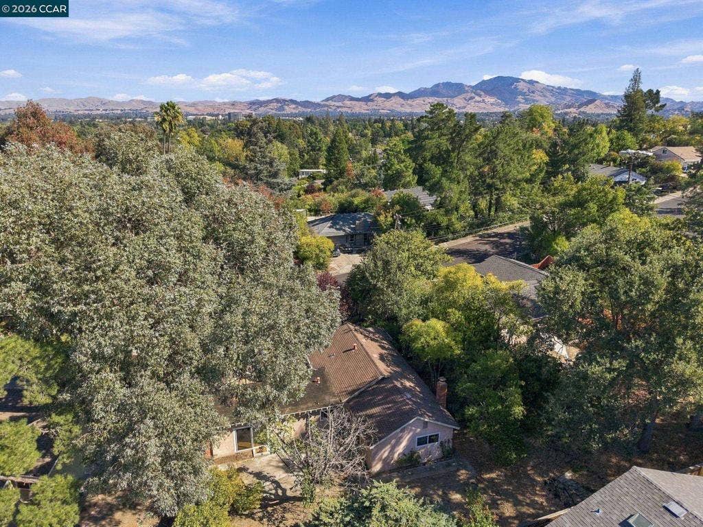 1723 Encanto Court, Walnut Creek, CA 94597 1723 Encanto Court, Walnut Creek, CA 94597