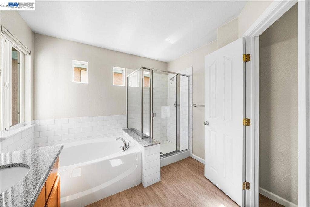 2042 Dahlia Cmn, Livermore, CA 94551 2042 Dahlia Cmn, Livermore, CA 94551