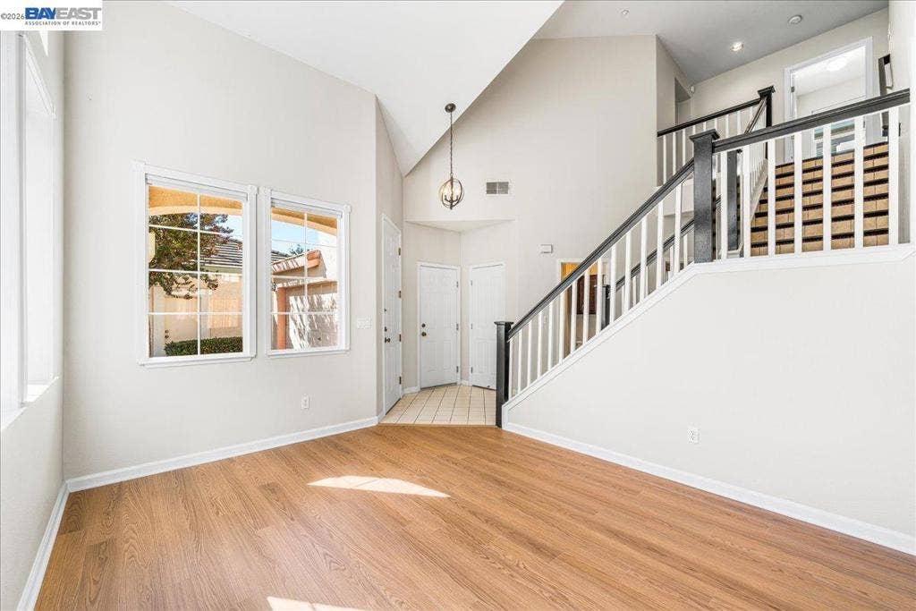 2042 Dahlia Cmn, Livermore, CA 94551 2042 Dahlia Cmn, Livermore, CA 94551