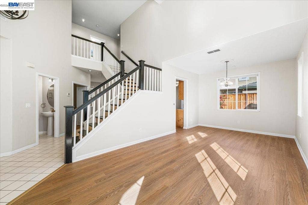 2042 Dahlia Cmn, Livermore, CA 94551 2042 Dahlia Cmn, Livermore, CA 94551