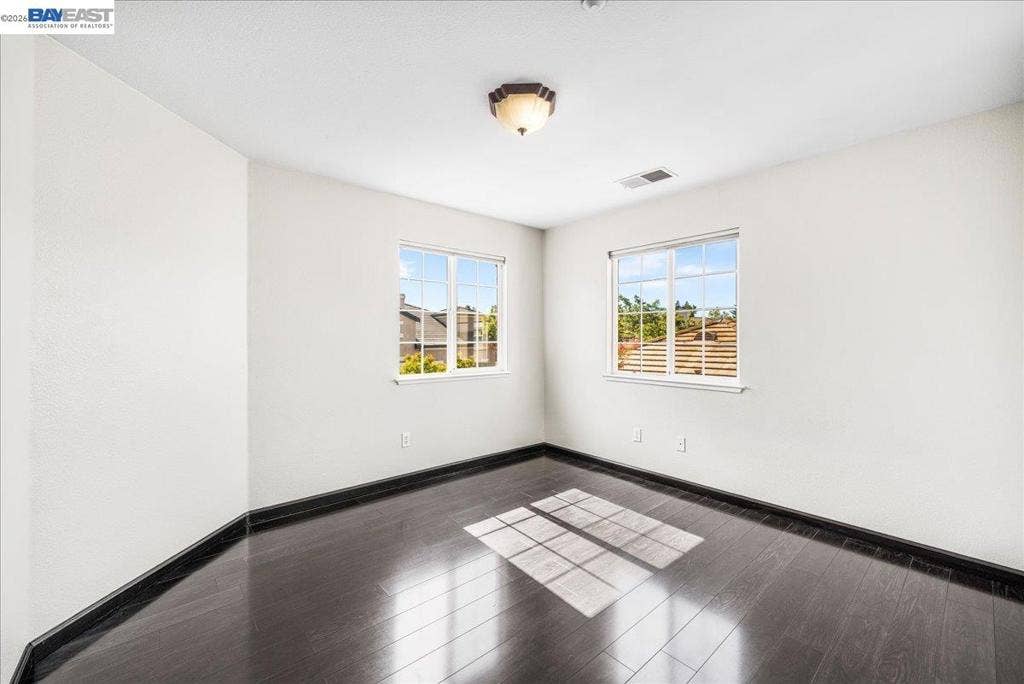 2042 Dahlia Cmn, Livermore, CA 94551 2042 Dahlia Cmn, Livermore, CA 94551