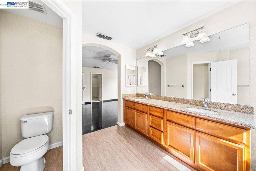 2042 Dahlia Cmn, Livermore, CA 94551 2042 Dahlia Cmn, Livermore, CA 94551