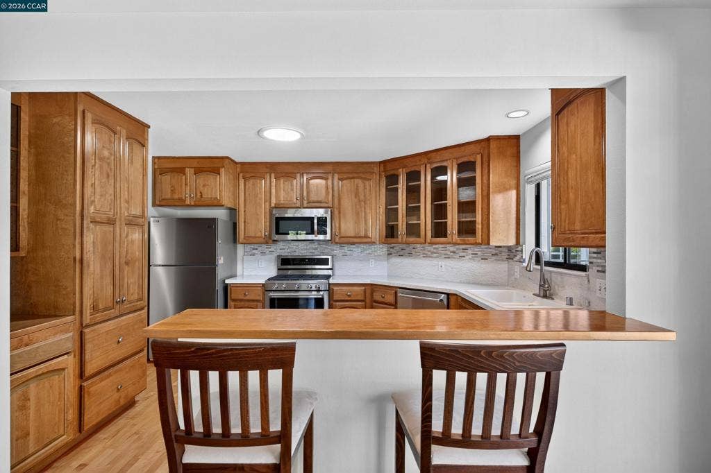 4003 Garden Rd, El Sobrante, CA 94803 4003 Garden Rd, El Sobrante, CA 94803