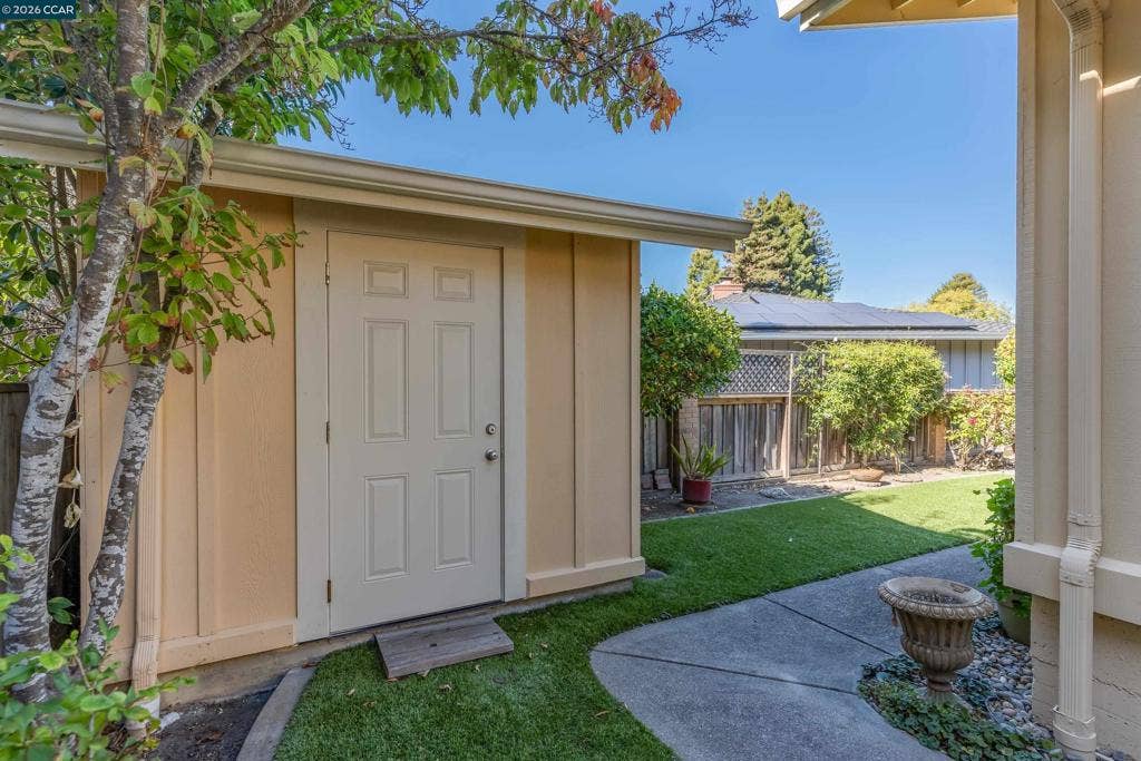 4003 Garden Rd, El Sobrante, CA 94803 4003 Garden Rd, El Sobrante, CA 94803