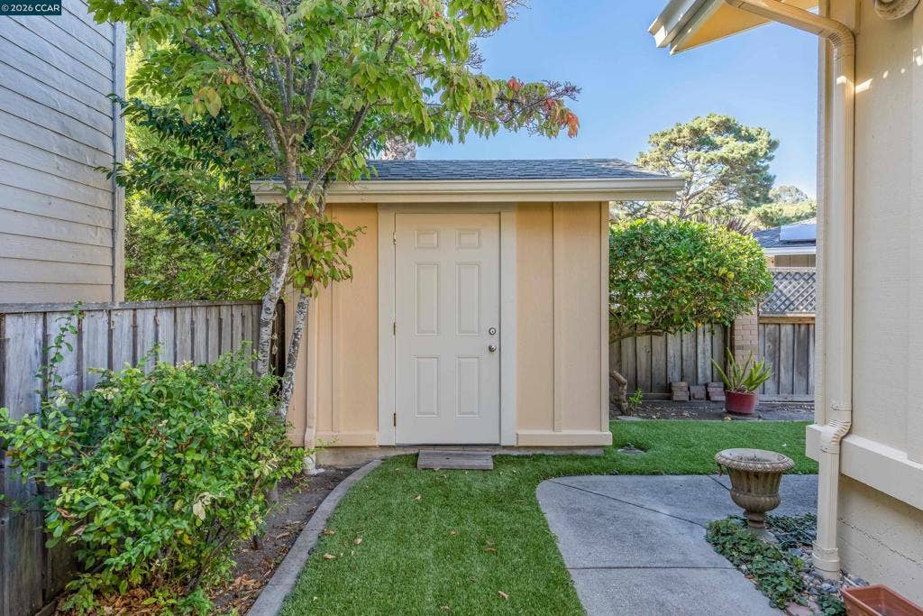 4003 Garden Rd, El Sobrante, CA 94803 4003 Garden Rd, El Sobrante, CA 94803