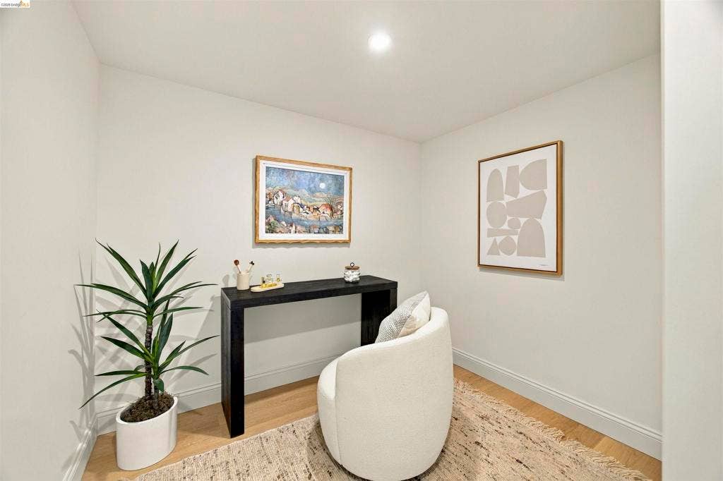 26 Bowles Place, Oakland, CA 94610 26 Bowles Place, Oakland, CA 94610