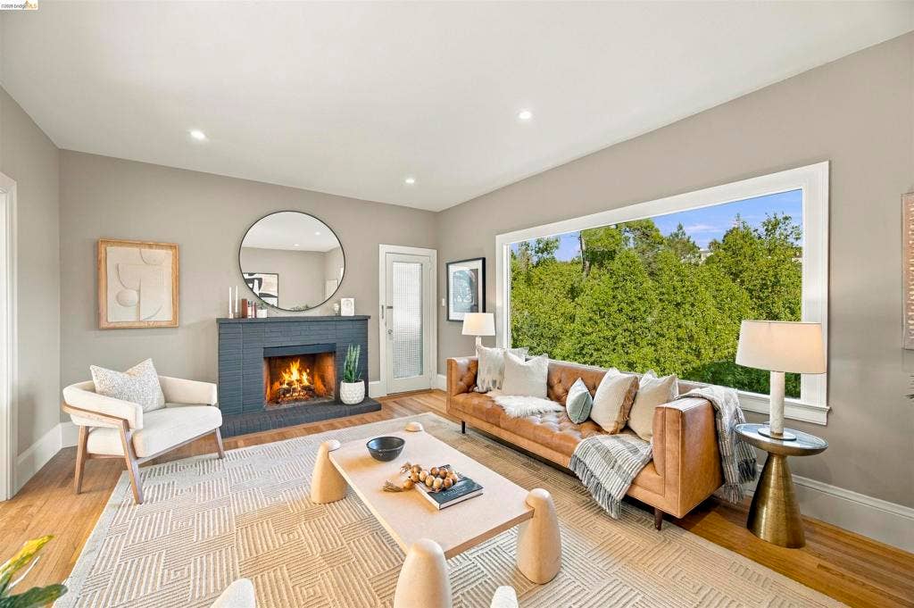 26 Bowles Place, Oakland, CA 94610 26 Bowles Place, Oakland, CA 94610