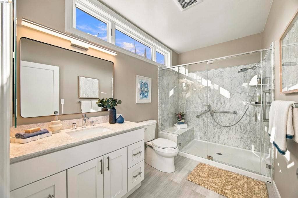 26 Bowles Place, Oakland, CA 94610 26 Bowles Place, Oakland, CA 94610