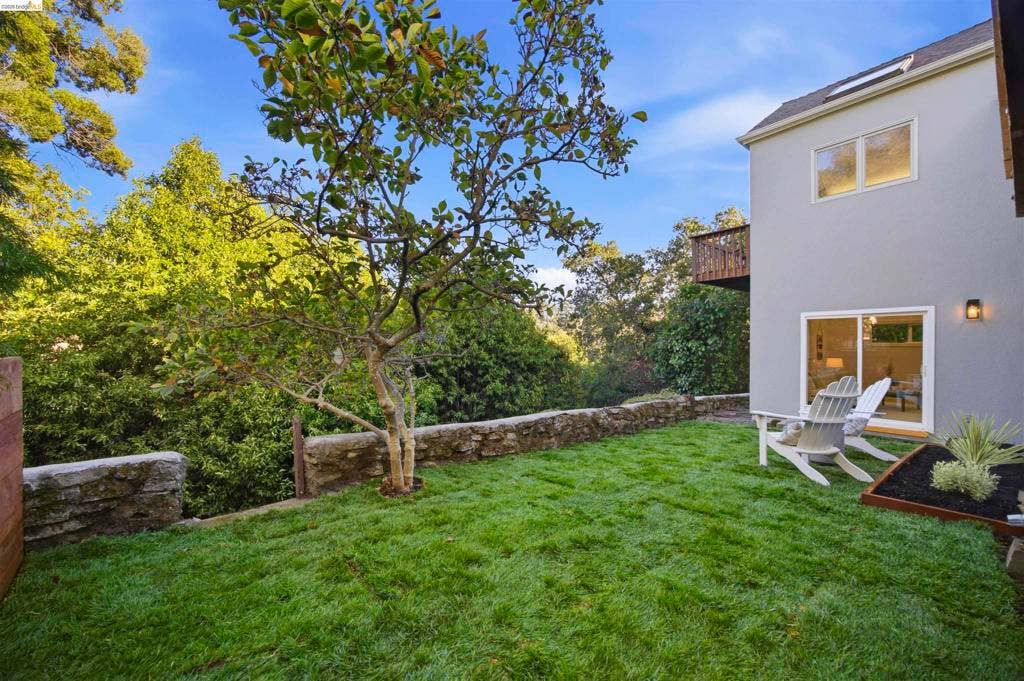 26 Bowles Place, Oakland, CA 94610 26 Bowles Place, Oakland, CA 94610