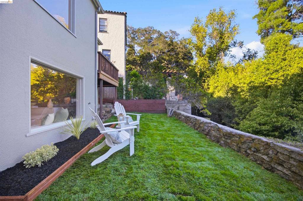 26 Bowles Place, Oakland, CA 94610 26 Bowles Place, Oakland, CA 94610