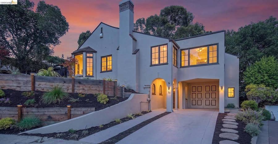 Property photo for 20 Hillwood Place, Oakland, CA
