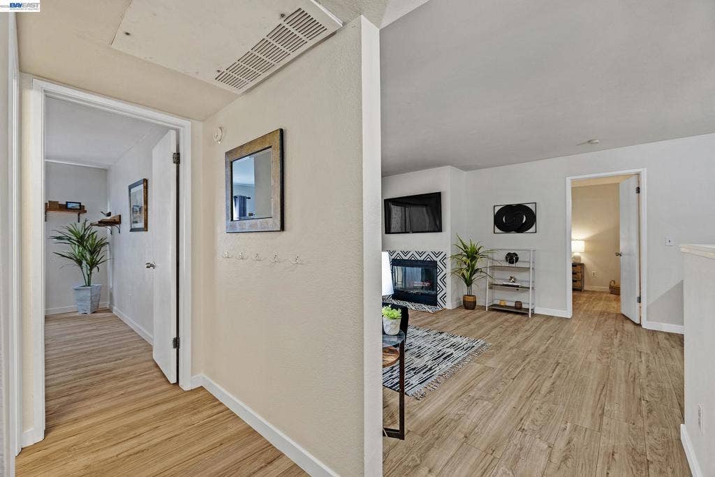 265 Reflections Dr, #16, San Ramon, CA 94583
