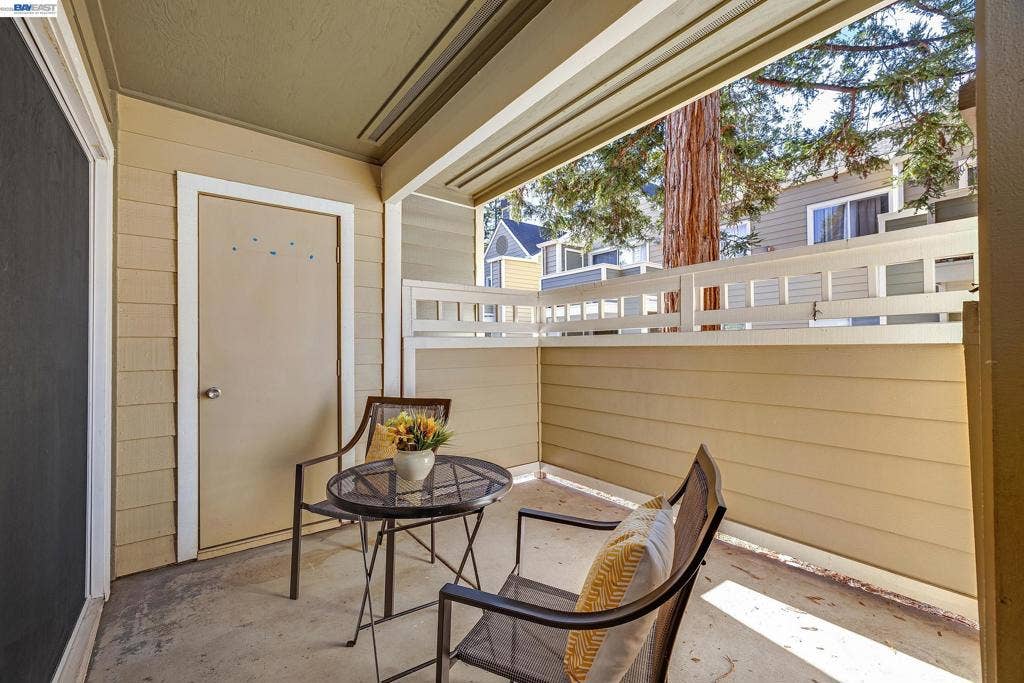 265 Reflections Dr, #16, San Ramon, CA 94583