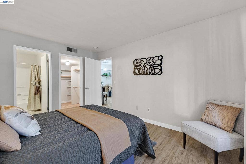 265 Reflections Dr, #16, San Ramon, CA 94583
