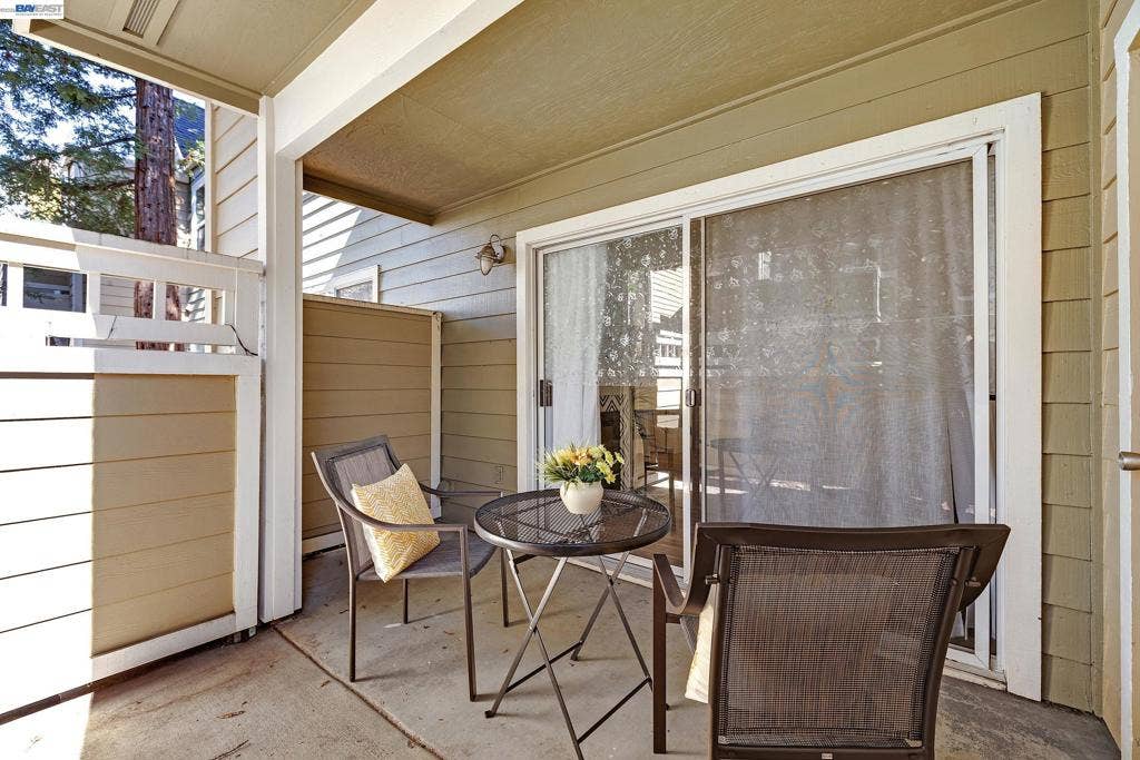 265 Reflections Dr, #16, San Ramon, CA 94583