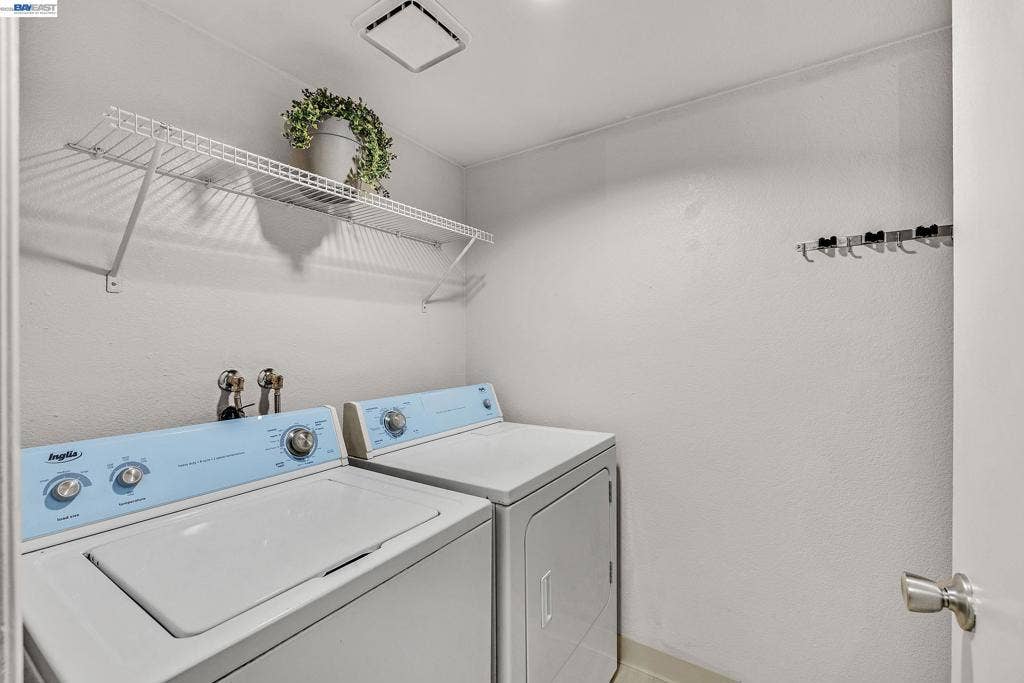 265 Reflections Dr, #16, San Ramon, CA 94583