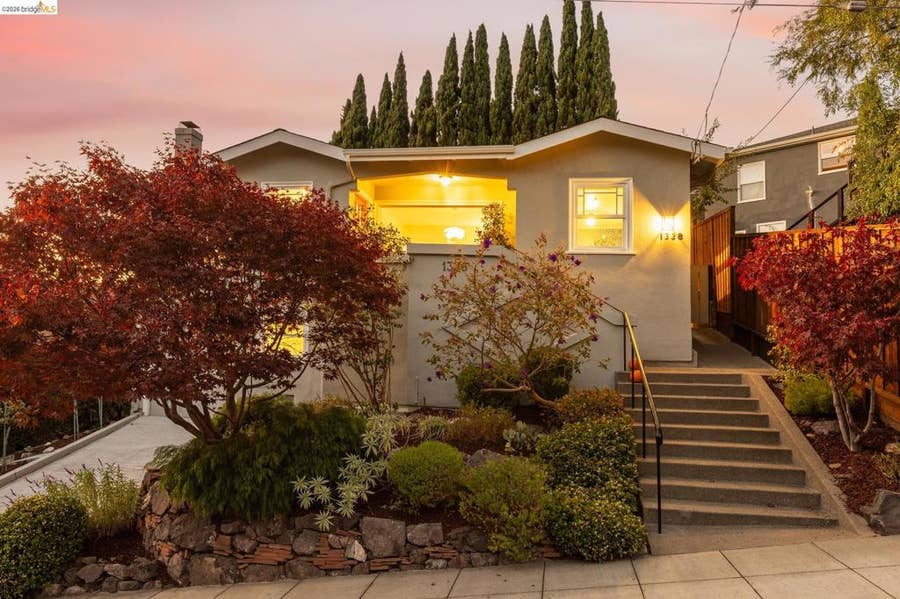 Property photo for 1338 Bates Rd, Oakland, CA