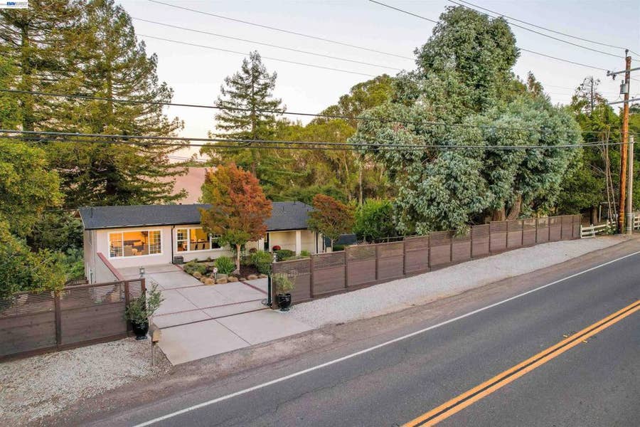 Property photo for 26700 Fairview Ave, Hayward, CA