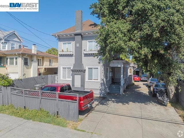 Property photo for 1832 Fruitvale Ave, Oakland, CA