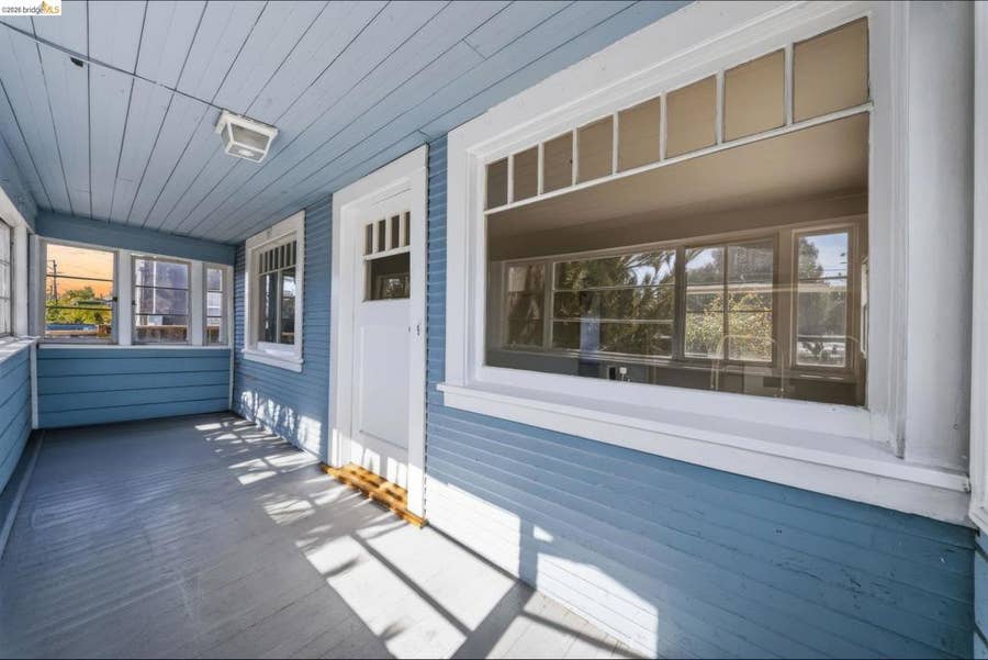 Property photo for 6440 Sunnymere, Oakland, CA