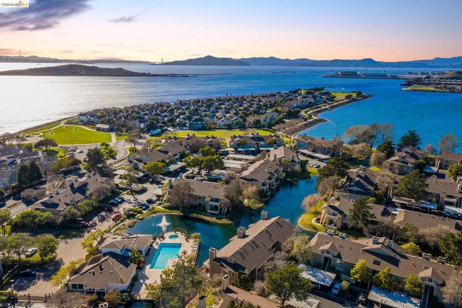 Property photo for 159 Lakeshore Ct, Richmond, CA