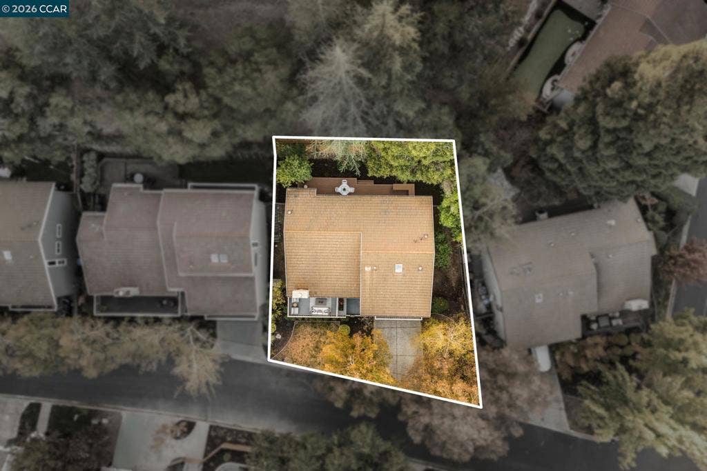 900 Augusta Dr, Moraga, CA 94556 900 Augusta Dr, Moraga, CA 94556