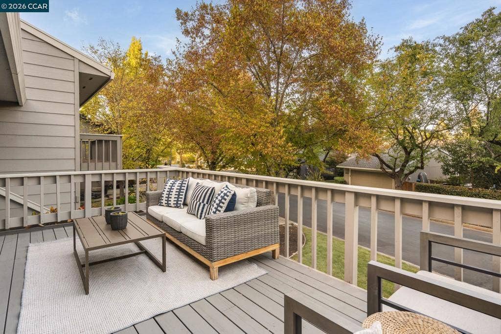 900 Augusta Dr, Moraga, CA 94556 900 Augusta Dr, Moraga, CA 94556