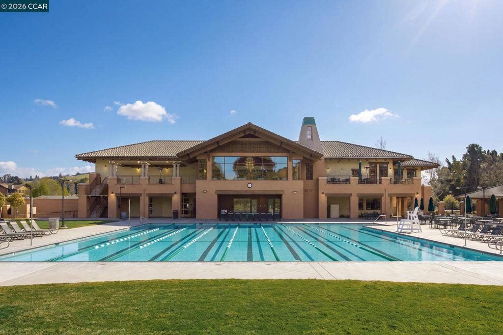 900 Augusta Dr, Moraga, CA 94556 900 Augusta Dr, Moraga, CA 94556
