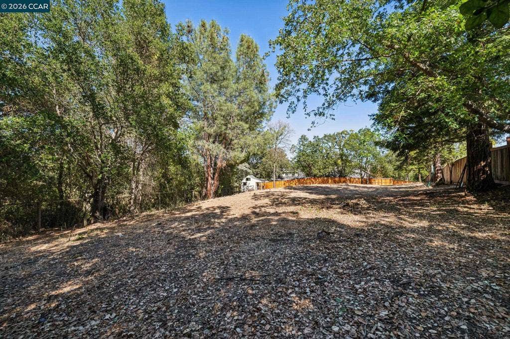 2050 Buttner Rd, Pleasant Hill, CA 94523