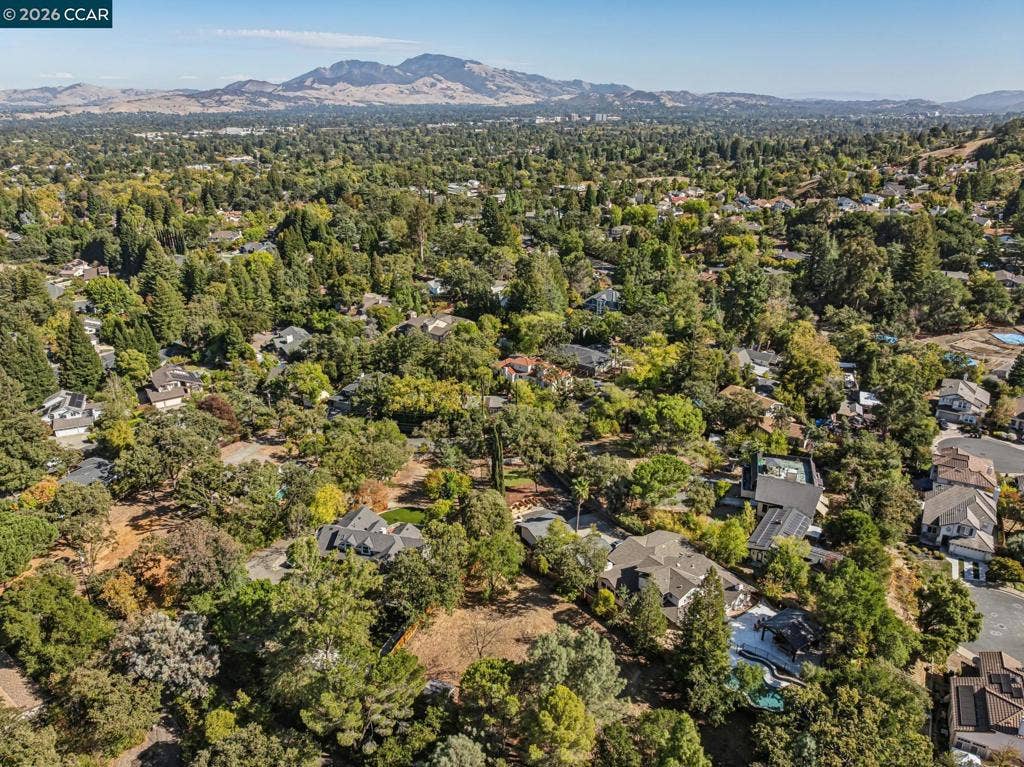 2050 Buttner Rd, Pleasant Hill, CA 94523
