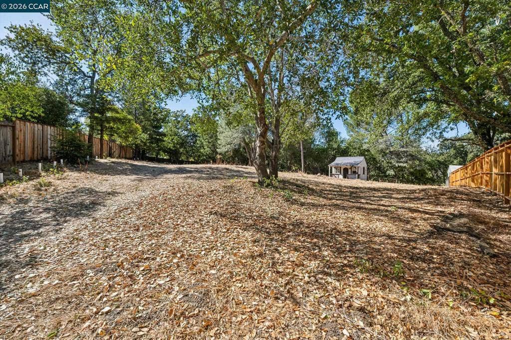 2050 Buttner Rd, Pleasant Hill, CA 94523
